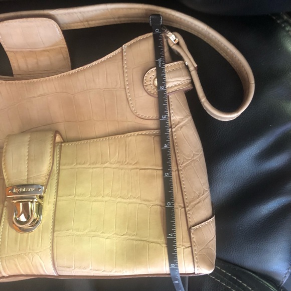 Liz Claiborne purse NWOT - Picture 11 of 13